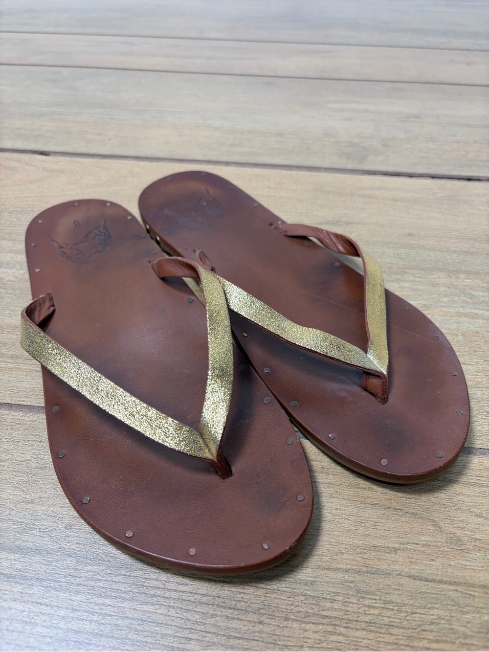 Beek Seabird Leather Flip Flop Sandals in Gold 8